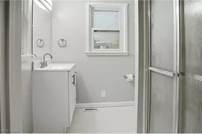 52 W Heights Avenue, Youngstown, OH 44509 - Photo 21