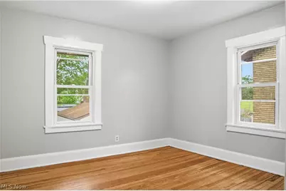 52 W Heights Avenue, Youngstown, OH 44509 - Photo 25