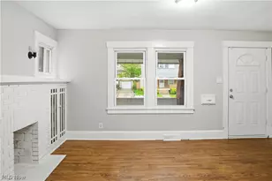 52 W Heights Ave, Youngstown, OH 44509 - Photo 9