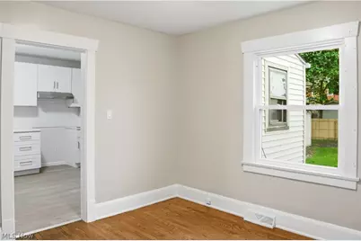 52 W Heights Avenue, Youngstown, OH 44509 - Photo 11
