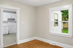 52 W Heights Ave, Youngstown, OH 44509 - Photo 11