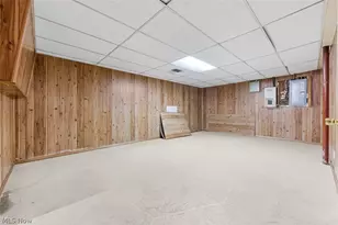 238 Pheasant Dr, Mogadore, OH 44260 - Photo 43