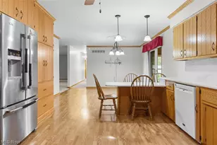 238 Pheasant Dr, Mogadore, OH 44260 - Photo 13