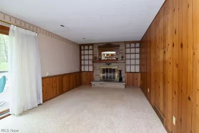6977 Springledge Road, Sagamore Hills, OH 44067 - Photo 21