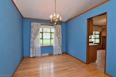 6977 Springledge Road, Sagamore Hills, OH 44067 - Photo 13