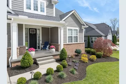 445 Crystal Lake Drive N, Chagrin Falls, OH 44022 - Photo 3