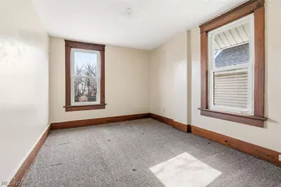 488 Alexander Street, Akron, OH 44306 - Photo 11