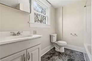 488 Alexander St, Akron, OH 44306 - Photo 13