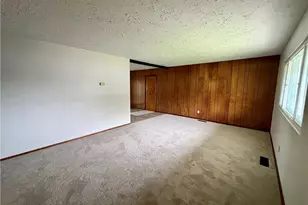 4135 Sabin Dr, Rootstown, OH 44272 - Photo 3