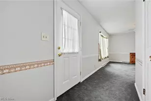 934 Canterbury Ln, Salem, OH 44460 - Photo 9