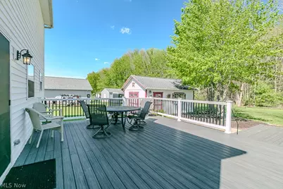 2050 Beringer Place, Geneva, OH 44041 - Photo 5