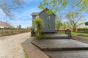 2014 25th St NE, Canton, OH 44705 - Photo 7