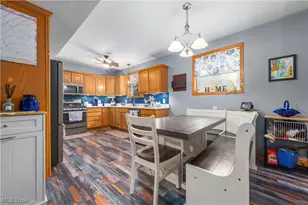 640 W Martin Ave, Amherst, OH 44001 - Photo 13