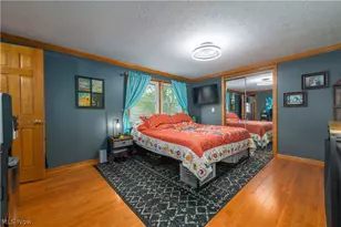 640 W Martin Ave, Amherst, OH 44001 - Photo 17