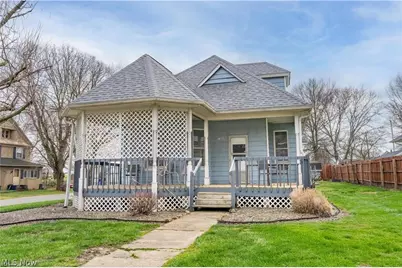 12020 Easton Street NE, Alliance, OH 44601 - Photo 1