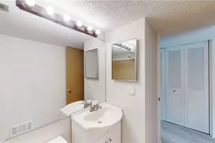 469 W Streetsboro St, Hudson, OH 44236 - Photo 17