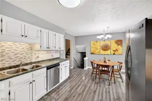 878 Marilyn Dr, Wooster, OH 44691 - Photo 5