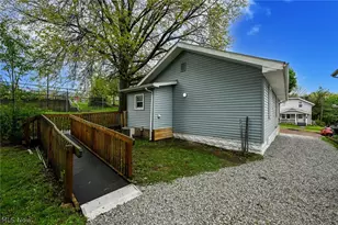 1465 Laffer Ave, Akron, OH 44305 - Photo 33