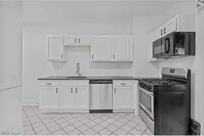 2056 Wascana Avenue, Oakwood, OH 44107 - Photo 9