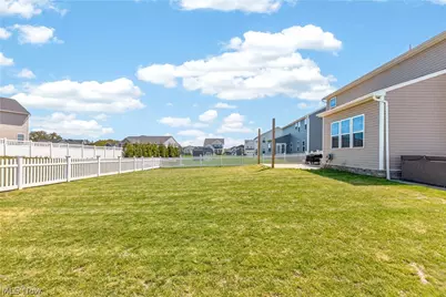 3241 Boettler Street NE, Canton, OH 44721 - Photo 43