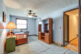 58 New Castle Ln, Mentor, OH 44060 - Photo 17
