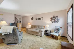 58 New Castle Ln, Mentor, OH 44060 - Photo 5
