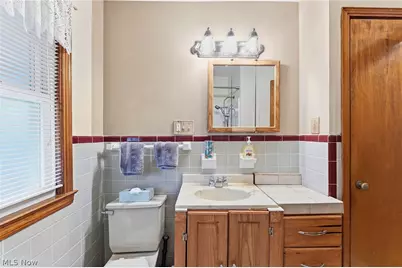 145 E 190th Street, Euclid, OH 44119 - Photo 27