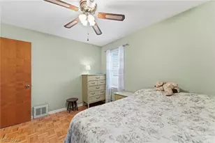 145 E 190th St, Euclid, OH 44119 - Photo 23