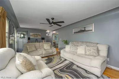 503 E Montrose Street, Youngstown, OH 44505 - Photo 11