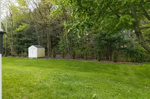 714 Whippoorwill Ln, Wadsworth, OH 44281 - Photo 3