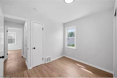 5503 Westlake Avenue, Parma, OH 44129 - Photo 27