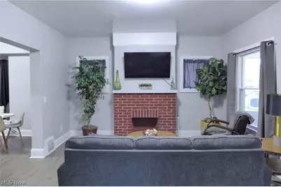 1453 W 107th Street, Loveland, OH 44102 - Photo 3