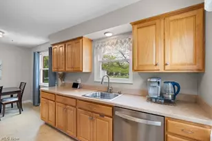 4052 W 223rd St, Fairview Park, OH 44126 - Photo 17