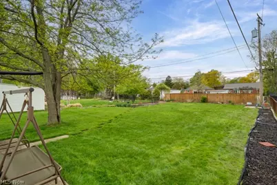 4052 W 223rd Street, Fairview Park, OH 44126 - Photo 27