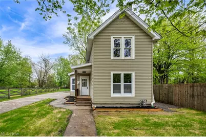 724 W 33rd Street, Ashtabula, OH 44004 - Photo 1