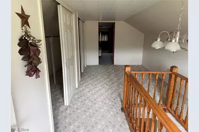 10083 Stillwater Road SE, Uhrichsville, OH 44683 - Photo 17