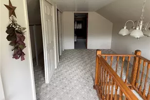 10083 Stillwater Road SE, Uhrichsville, OH 44683 - Photo 17