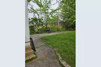 3513 E 117th Street, Loveland, OH 44105 - Photo 3