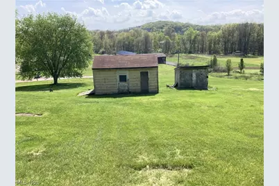1238 Schneiders Crossing Road NW, Dover, OH 44622 - Photo 9