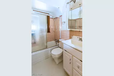 16305 Elsienna Avenue, Loveland, OH 44135 - Photo 23