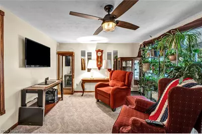 15425 Richard Drive, Brook Park, OH 44142 - Photo 9