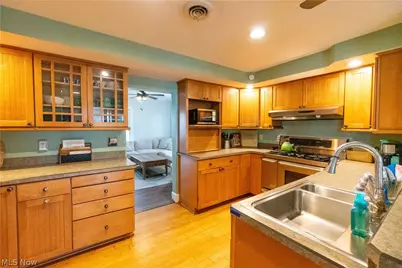 4803 Avenue B, Huron, OH 44839 - Photo 9