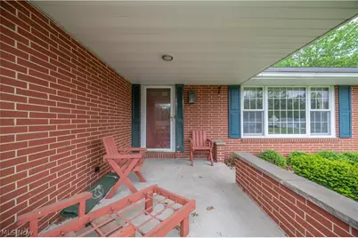 1498 Brantford Drive, Youngstown, OH 44509 - Photo 3