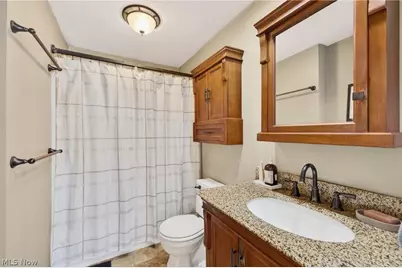 10650 Chillicothe Road, Kirtland, OH 44094 - Photo 23