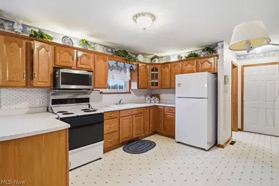 1344 Meadowbrook Lane NE, Carrollton, OH 44615 - Photo 7