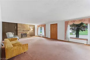1304 E 2nd St, Dover, OH 44622 - Photo 3