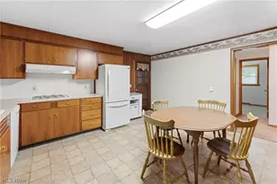 1304 E 2nd St, Dover, OH 44622 - Photo 7