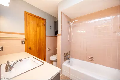7627 Catherine Street, Masury, OH 44438 - Photo 29