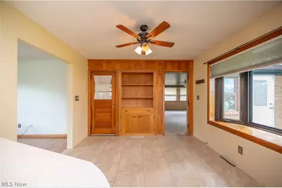 7627 Catherine Street, Masury, OH 44438 - Photo 9