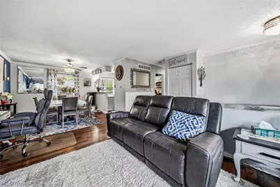 2592 Cherry Blossom Circle, Stow, OH 44224 - Photo 5
